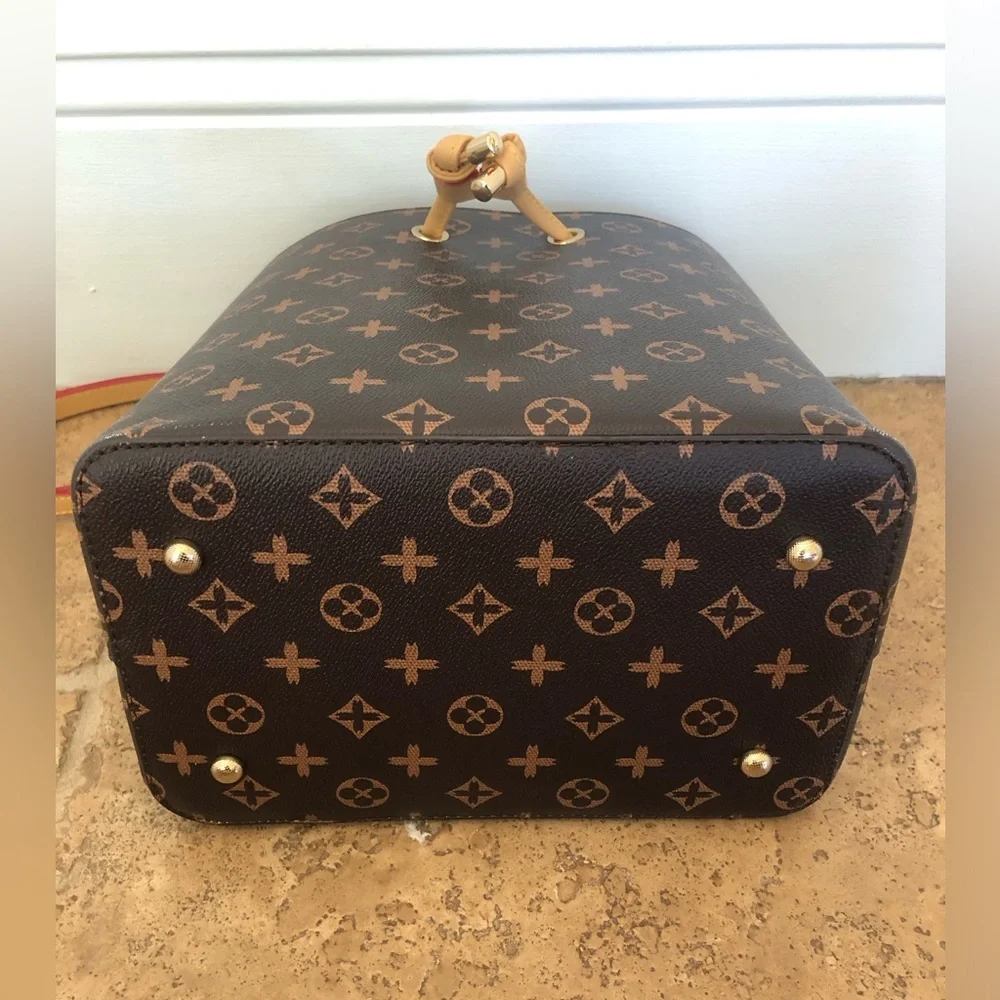 INSPIRED-BY MONOGRAM BUCKET BAG - DETACHABLE STRAP ( GOOD CONDITION)